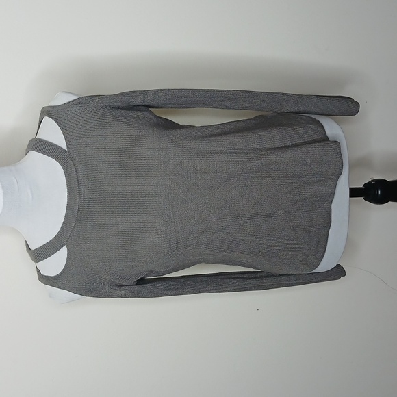 Pink Republic grey knit cold shoulder size small - Picture 1 of 14